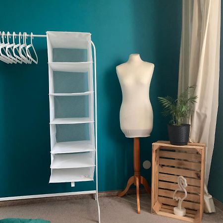 Uroczy Apartament W Centrum Miasta Szczecin Kültér fotó