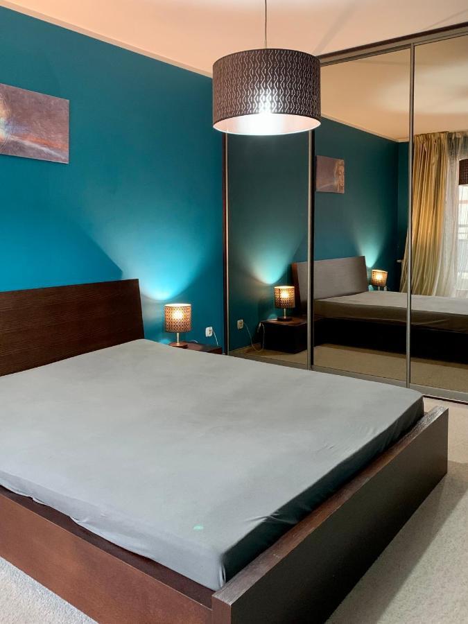 Uroczy Apartament W Centrum Miasta Szczecin Kültér fotó